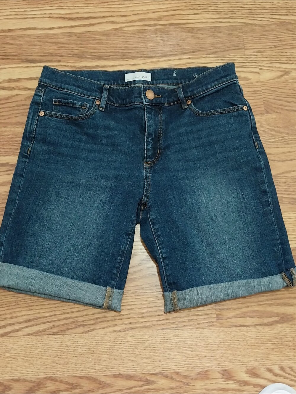 LOFT Roll-Cuff Denim Shorts Women Size 6/28 Dark Wash Jean Shorts